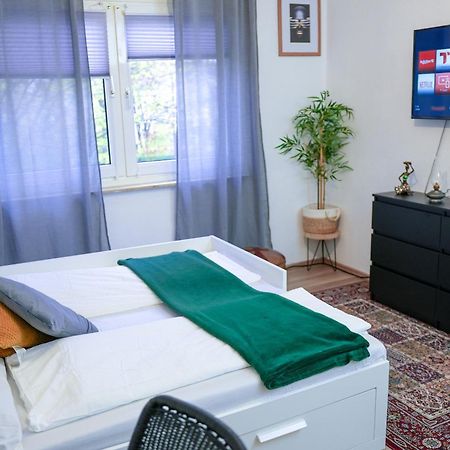 Privatzimmer In Apartment-Gastgeber: Ist Nelson Gladbeck Dış mekan fotoğraf
