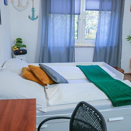 Privatzimmer In Apartment-Gastgeber: Ist Nelson Gladbeck Dış mekan fotoğraf